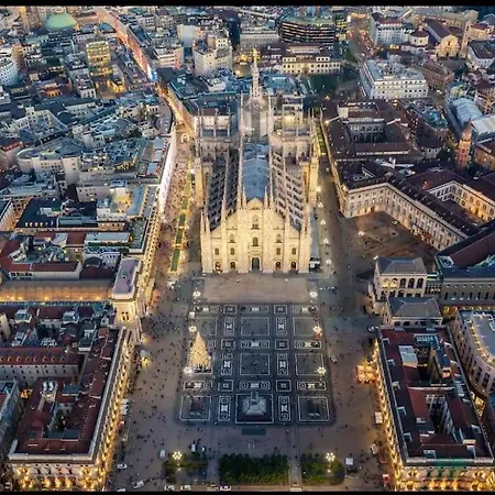 Centrale, M3 Sondrio-duomo 10 Minuti Apartmán Milán